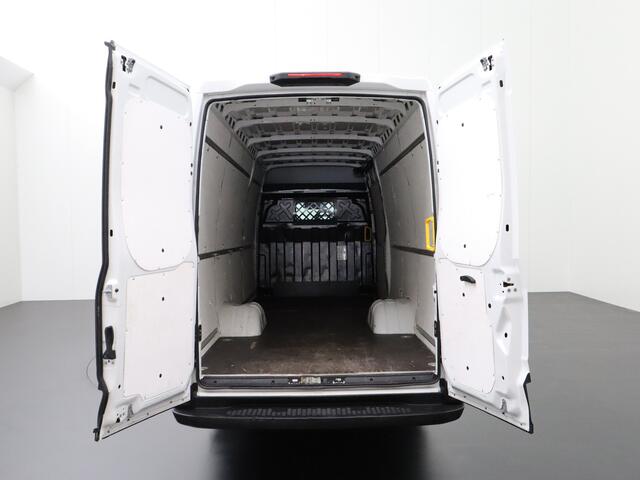 Iveco DAILY 35C16 Hi-Matic Automaat L3H2 Maxi | 3500Kg Trekgewicht | 3-Persoons | Airco