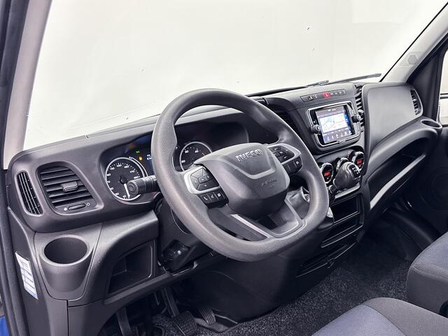 Iveco DAILY 35C16V 2.3 410 Bakwagen Meubelbak met 1000KG Laadklep Navigatie 3500KG Trekhaak Achteruitrijcamera