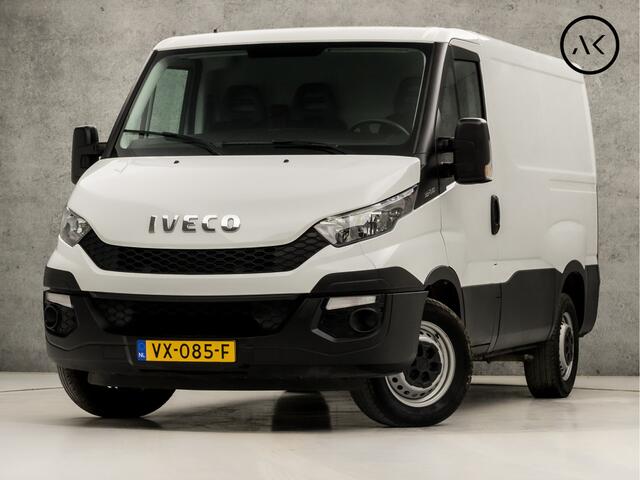Iveco DAILY 35S13V 2.3 300 H1 (3 ZITS, NAP, COMFORT STOELEN, RADIO, ELEK PAKKET, TREKHAAK, NIEUWE APK, NIEUWSTAAT)