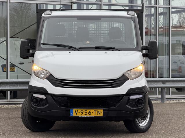 Iveco DAILY 35S14 2.3 410 | NL-auto | 1e eigenaar | L4.50 x B2.10 | 3.5T trekhaak | Automaat | Airco