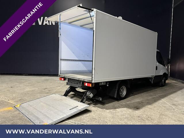 Iveco DAILY 35C16V 156pk **BPM VRIJ voor de Ondernemer** Bakwagen Laadklep Fabrieksgarantie Euro6 Airco | Bijrijdersbank Bluetooth telefoonvoorbereiding