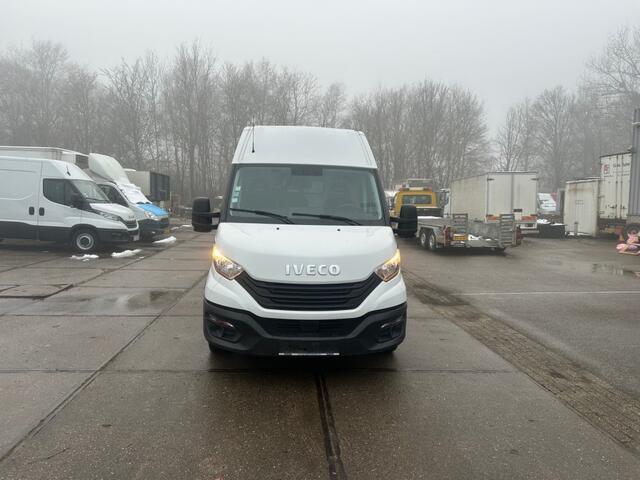 Iveco DAILY 35S14V L3H2