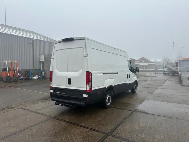 Iveco DAILY 35S14V L3H2