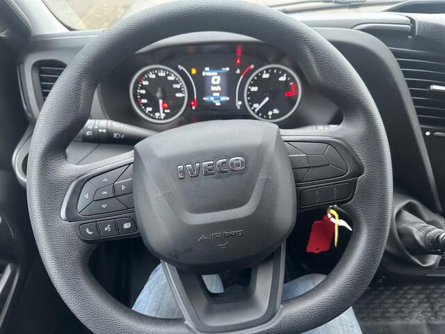 Iveco DAILY 35S14V L3H2
