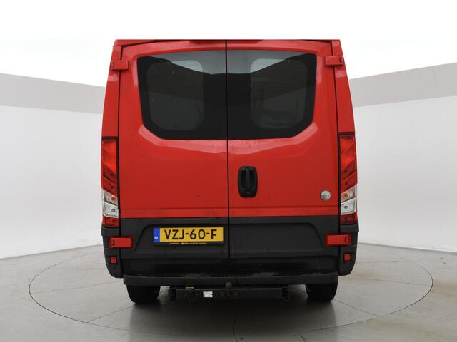 Iveco DAILY 35S12V 2.3D + 3500 KG TREKHAAK