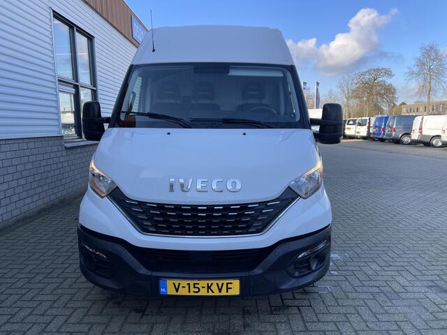 Iveco DAILY 35S14V 2.3 410 L4H2 automaat / vaste prijs rijklaar ¤ 23.950 ex btw / lease vanaf ¤ 428 / cruise en climate control / trekhaak 3500 kg / euro 6 diesel / bpm vrij / laadruimte 475 cm lang