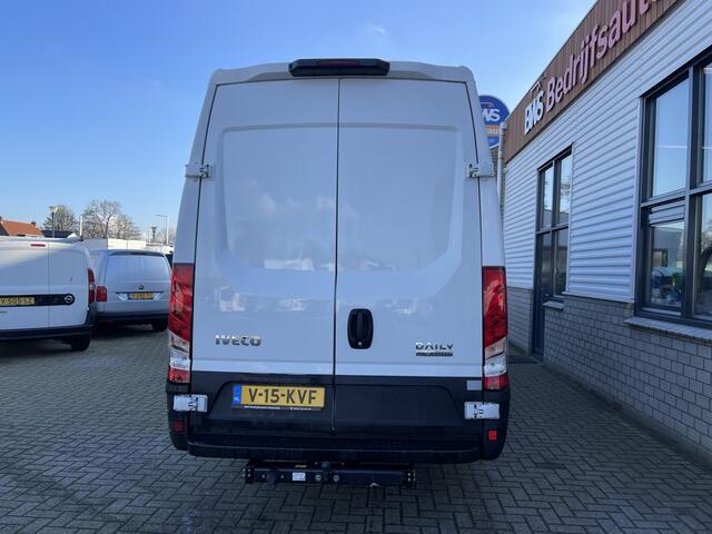 Iveco DAILY 35S14V 2.3 410 L4H2 automaat / vaste prijs rijklaar ¤ 23.950 ex btw / lease vanaf ¤ 428 / cruise en climate control / trekhaak 3500 kg / euro 6 diesel / bpm vrij / laadruimte 475 cm lang
