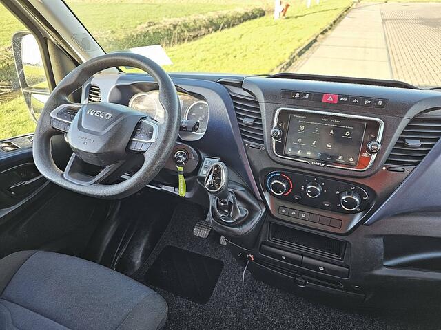 Iveco DAILY 35S16V 2.3 352 L2H1 2xZijdeur Automaat 3.5T-AHG LED Navi Airco 156Pk Euro6!