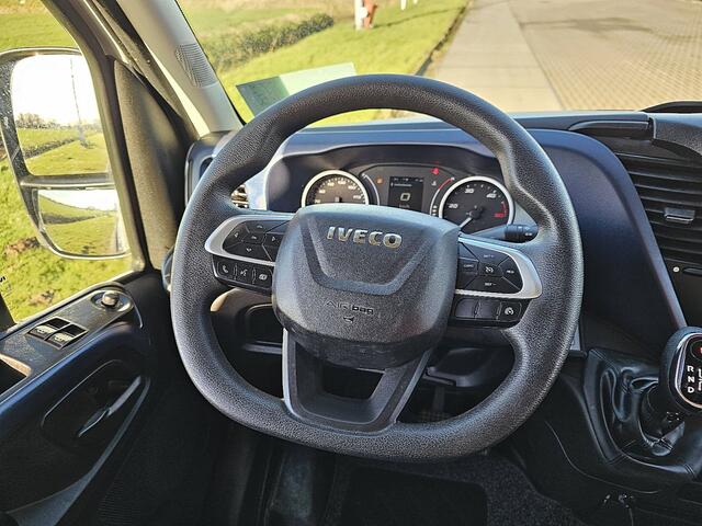 Iveco DAILY 35S16V 2.3 352 L2H1 2xZijdeur Automaat 3.5T-AHG LED Navi Airco 156Pk Euro6!