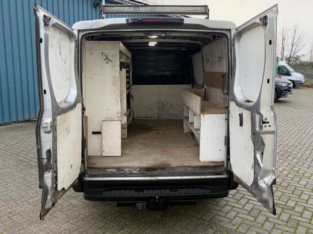 Iveco DAILY 35S 155Pk 16V 2.3 352 H1 / Cruise / Airco / 3500KG TREKGEWICHT / Trekhaak / Apk t/m 15-02-2026