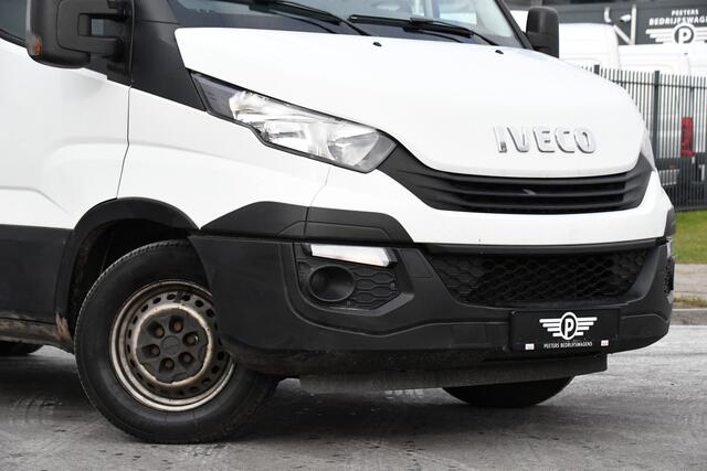 Iveco DAILY 35S16V 2.3 352 H2 3500KG Trekhaak, 160PK, Clima, Sensoren, Airco, UNIEK!