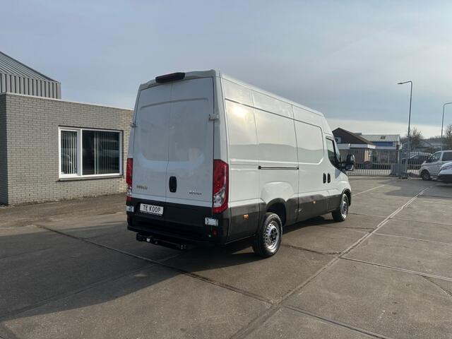Iveco DAILY 35S14V L3H2