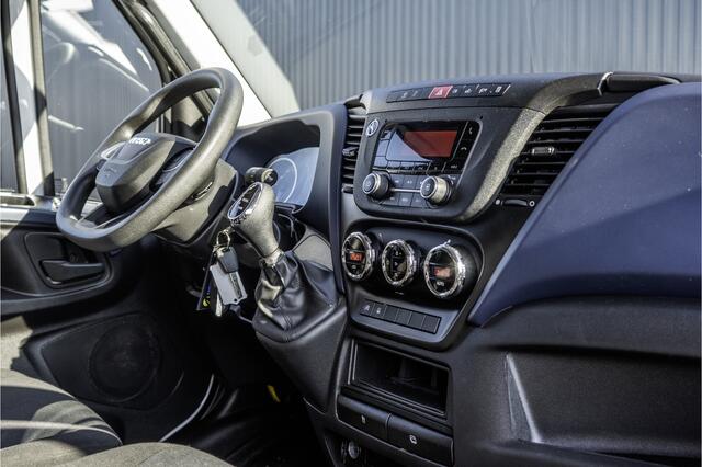Iveco DAILY 35S14V 2.3 L4H2 | Automaat | Euro 6 | Cruise | Climate | 3500 KG Trekgewicht | Trekhaak