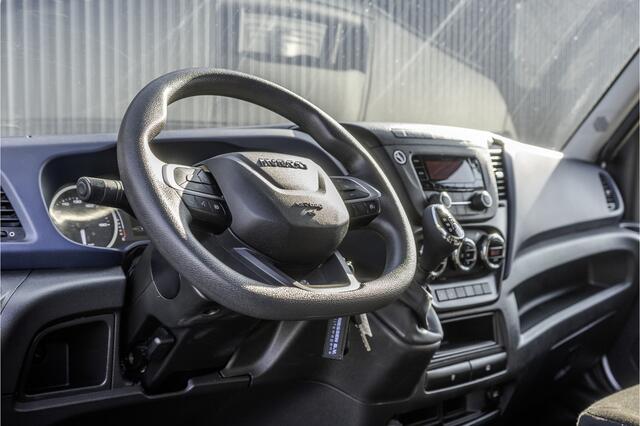 Iveco DAILY 35S14V 2.3 L4H2 | Automaat | Euro 6 | Cruise | Climate | 3500 KG Trekgewicht | Trekhaak