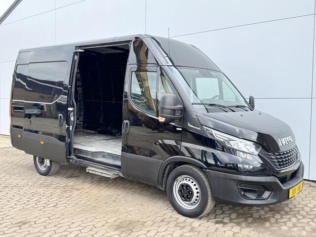 Iveco DAILY 35S16 L2H2 Automaat ACC Camera 3.5T Bluetooth