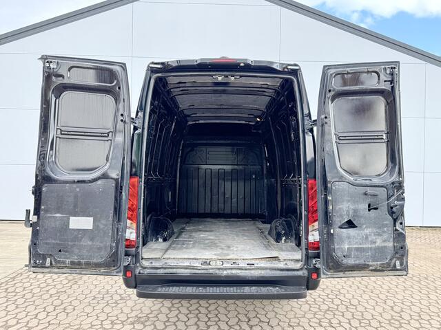 Iveco DAILY 35S16 L2H2 Automaat ACC Camera 3.5T Bluetooth