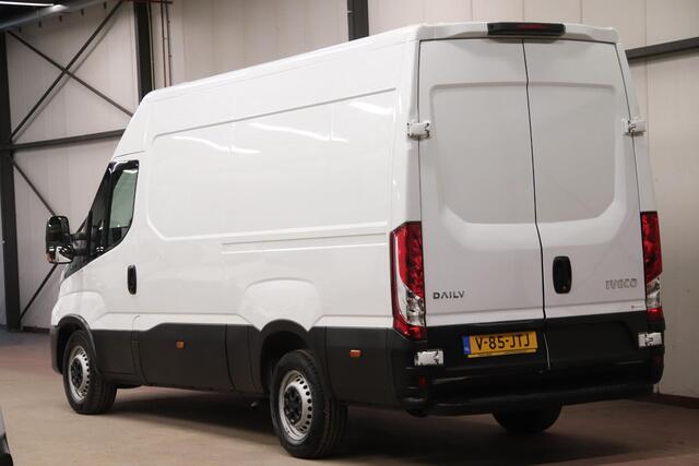 Iveco DAILY 35S14V 2.3 L2H2 AIRCO CRUISE CONTROL EURO 6