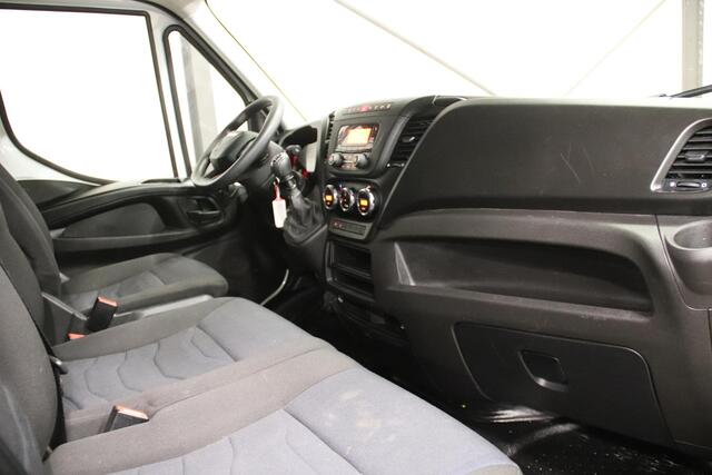Iveco DAILY 35S14V 2.3 L2H2 AIRCO CRUISE CONTROL EURO 6