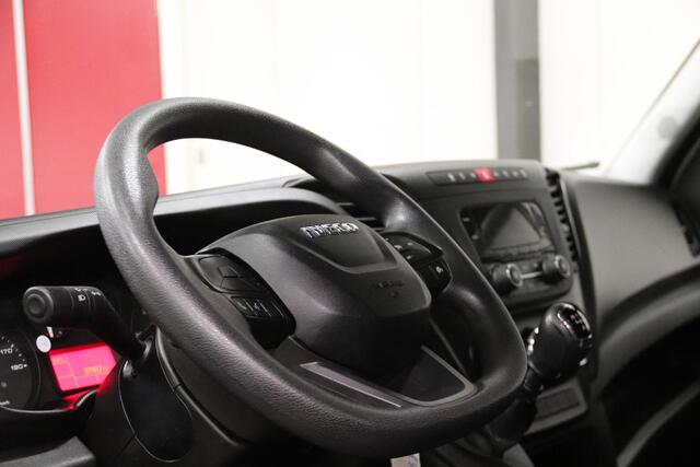 Iveco DAILY 35S14V 2.3 L2H2 AIRCO CRUISE CONTROL EURO 6