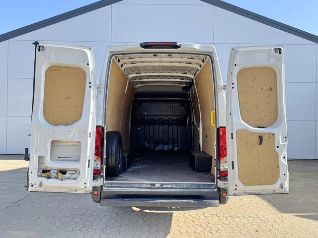 Iveco DAILY 35S14 L2H2 AC Cruise 3.5T Lucht geveerde stoel