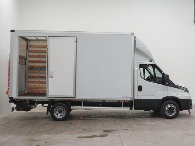 Iveco DAILY 40C18 3.0 180pk Automaat Bakwagen Laadklep 440x211x235 Airco Cruise control LED Navi Camera