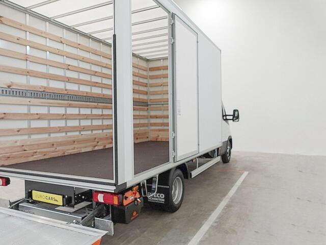 Iveco DAILY 40C18 3.0 180pk Automaat Bakwagen Laadklep 440x211x235 Airco Cruise control LED Navi Camera