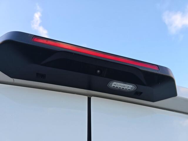 Iveco DAILY 35S18HV 3.0 410 H2 - 180 Pk - Euro 6 - ParkeerCamera - Airco - Cruise Control