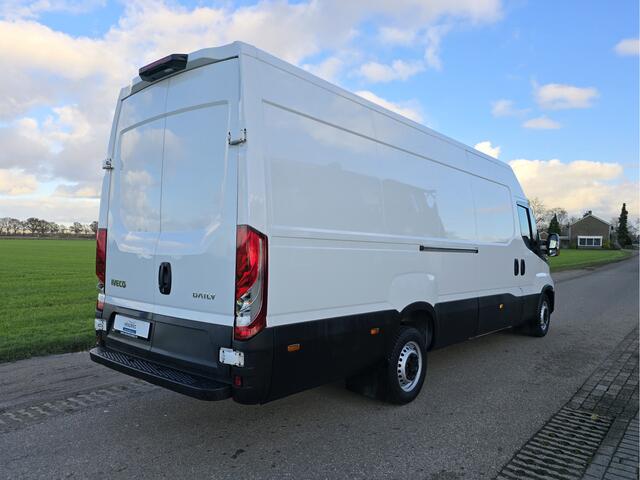 Iveco DAILY 35S18HV 3.0 410 H2 - 180 Pk - Euro 6 - ParkeerCamera - Airco - Cruise Control