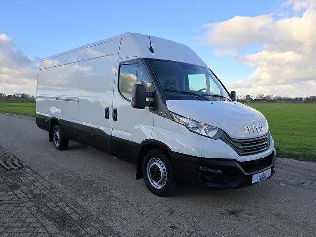 Iveco DAILY 35S18HV 3.0 410 H2 - 180 Pk - Euro 6 - ParkeerCamera - Airco - Cruise Control