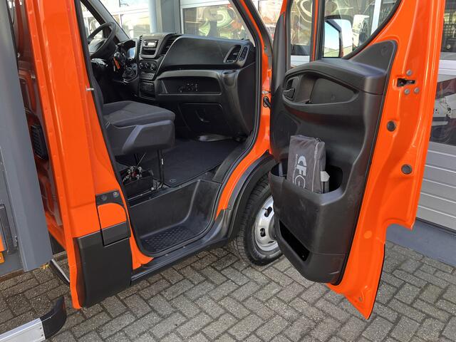 Iveco DAILY 35C15 2.3 375 Trekhaak 3500kg Open laadbak Pick-up Euro 5 Winterdienst Bpm vrij Bakwagen Nido voorbereiding p-up 1e eigenaar Dealer onderhouden Pick-up P-up