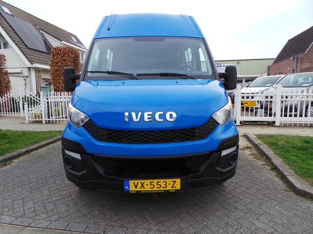 Iveco DAILY 35S17V 3.0 352 DC 3500kg trekgewicht, 5 persoons