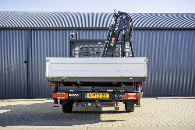 Iveco DAILY 35S18D | 3.0 180PK | Hiab 013 | 3.5T Trekgewicht | Automaat | Climate | Camera | Euro 6