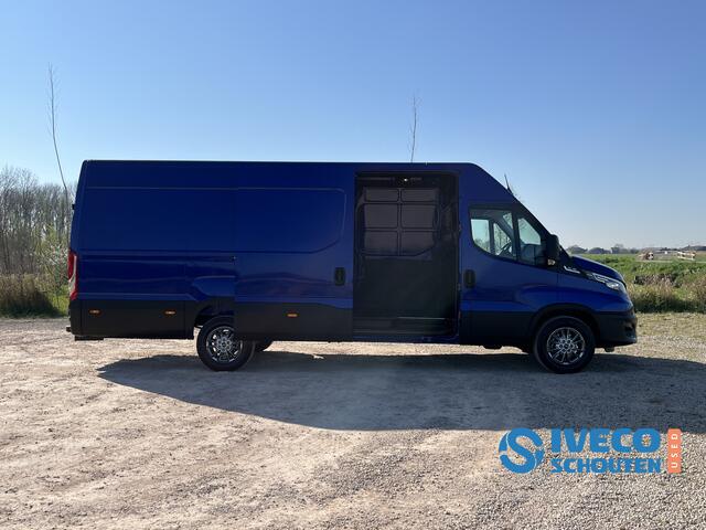 Iveco DAILY 35S18 | 3.0 - 180PK | HI-Matic | AUR-Cam | L4H2 | Enkellucht |