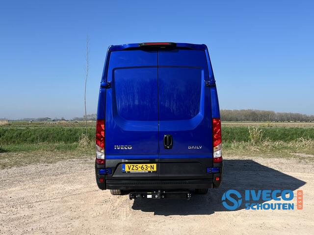 Iveco DAILY 35S18 | 3.0 - 180PK | HI-Matic | AUR-Cam | L4H2 | Enkellucht |