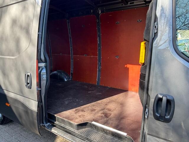 Iveco DAILY 3.0 180PK Aut. 35S18 L5H2? trekh. betim.