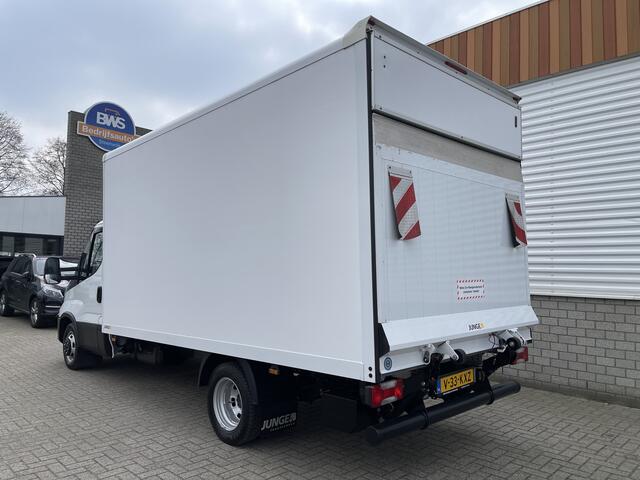 Iveco DAILY 35C16 2.3 410 Junge bakwagen met Palfinger laadklep / vaste prijs rijklaar ¤ 27.950 ex btw / L 430 cm x H 207 cm x H 210 cm / dubbellucht airco / euro 6 / lease vanaf ¤ 500 per maand