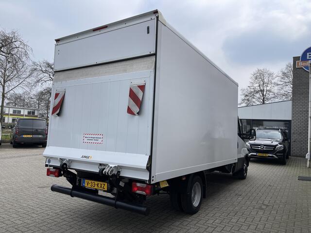 Iveco DAILY 35C16 2.3 410 Junge bakwagen met Palfinger laadklep / vaste prijs rijklaar ¤ 27.950 ex btw / L 430 cm x H 207 cm x H 210 cm / dubbellucht airco / euro 6 / lease vanaf ¤ 500 per maand