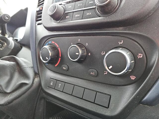 Iveco DAILY 35S14 2.3 375 Open Laadbak, Lang, Trekhaak, Airco, Cruise, Euro 6, 140 PK!