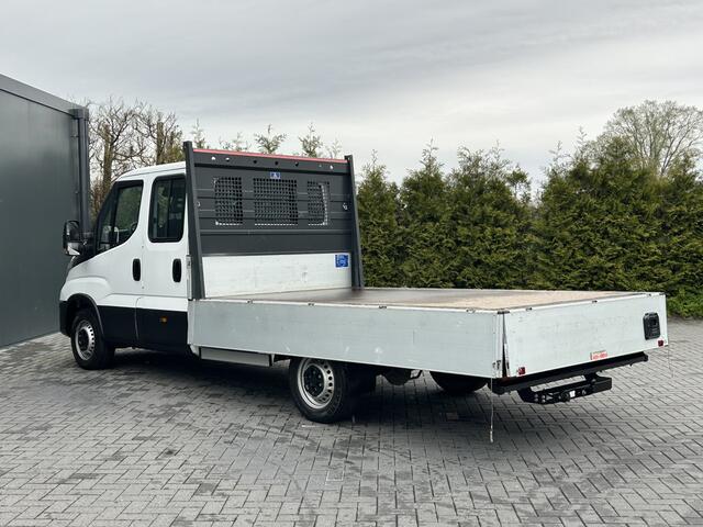 Iveco DAILY 35S14 2.3 D / PICK UP MET LANGE BAK / 7 PERSOONS DUBBELE CABINE / 22.770 KM / AIRCO / CRUISE / NAVI / 3.5 TONS TREKHAAK