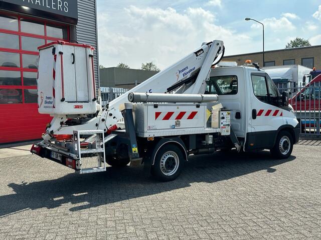 Iveco DAILY 35S14 14 meter, 4x stamped, 413 working hours
