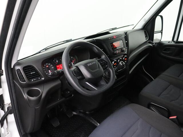 Iveco DAILY 35C16 3.0L Bakwagen+Laadklep | Airco | Cruise | 3-Persoons