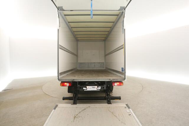 Iveco DAILY 35C16H 2.3 410 157PK Dubbellucht Laadklep Bakwagen Laadbak Airco 3 Persoons Elektrpakket