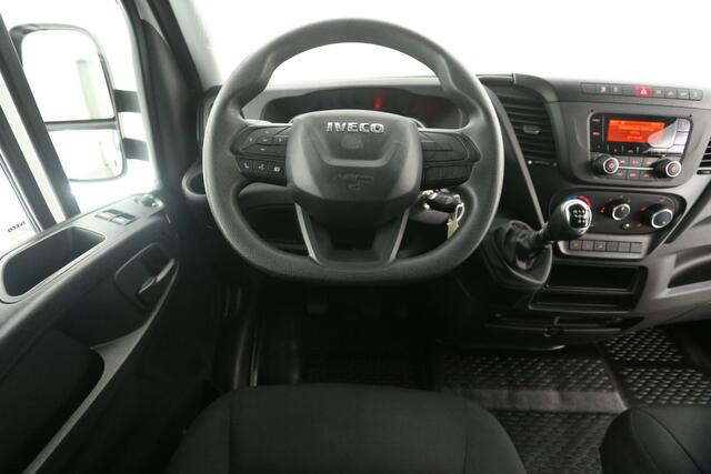 Iveco DAILY 35C16H 2.3 410 157PK Dubbellucht Laadklep Bakwagen Laadbak Airco 3 Persoons Elektrpakket