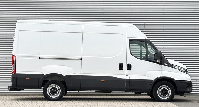 Iveco DAILY 35S16V 2.3 352 Automaat 160PK 3500 KG trekvermogen