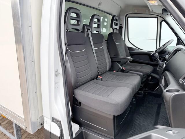 Iveco DAILY 35C16 3.0L Laadklep Dubbellucht Climate Control Cruise Control Meubelbak Bakwagen Koffer