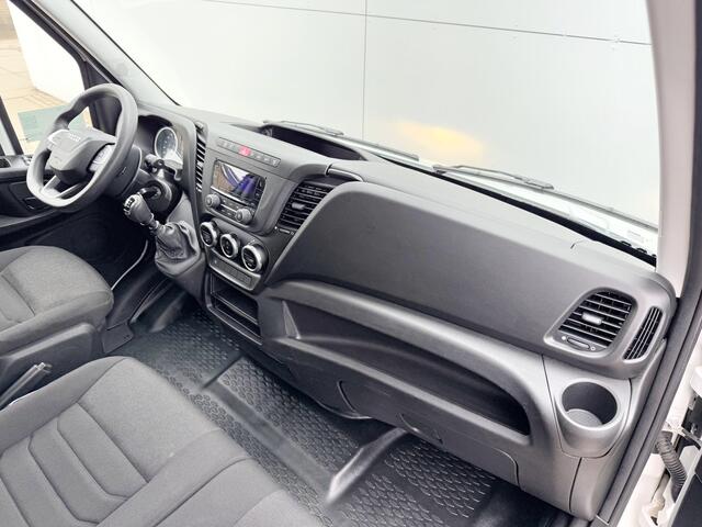 Iveco DAILY 35C16 3.0L Laadklep Dubbellucht Climate Control Cruise Control Meubelbak Bakwagen Koffer