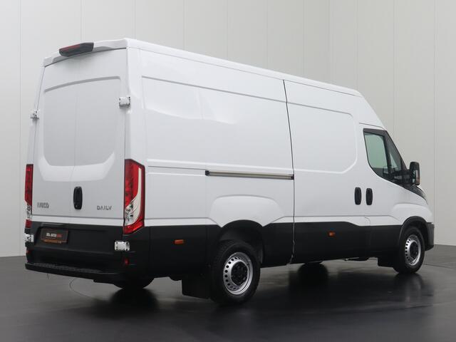 Iveco DAILY 35S16 L2H2 | 3500Kg Trekgewicht | Airco | 3-Persoons | Betimmering