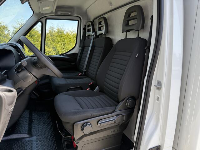 Iveco DAILY 35C16H 2.3 D 157 PK / ZEER NETJES !! / HYDRAULISCHE LAADKLEP / BAKWAGEN / 76.935 KM ! / AIRCO / 3-ZITS