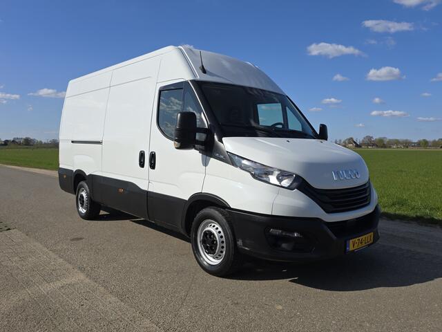 Iveco DAILY 35S14V 2.3 352L H2 - 140 Pk - Euro 6 - Airco - Cruise Control