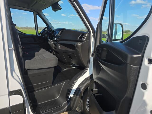 Iveco DAILY 35S14V 2.3 352L H2 - 140 Pk - Euro 6 - Airco - Cruise Control